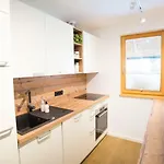 Maison 公寓 *