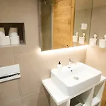 Maison *
