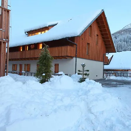 Maison *